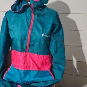 Cotopaxi Windbreaker